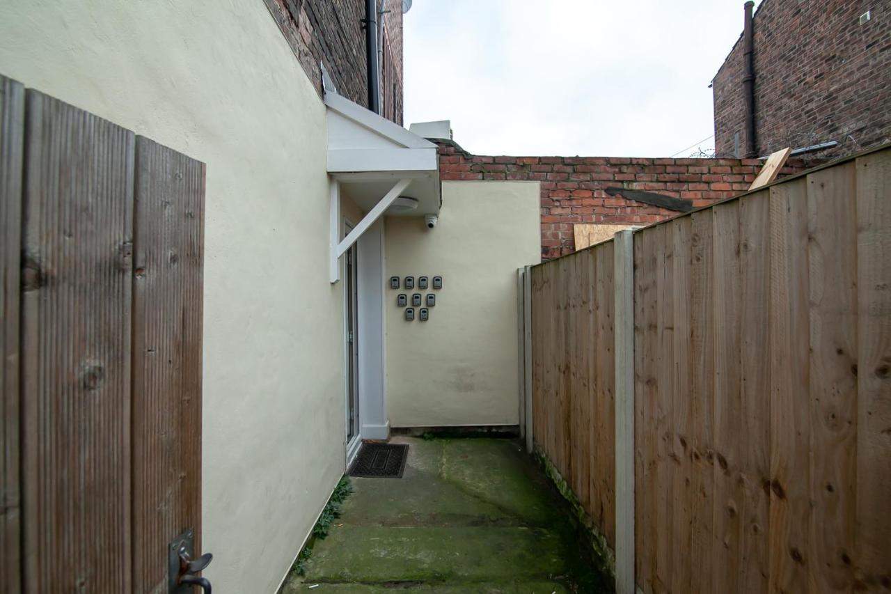 Casa Fresa Franks Serviced Accommodation Liverpool Zewnętrze zdjęcie